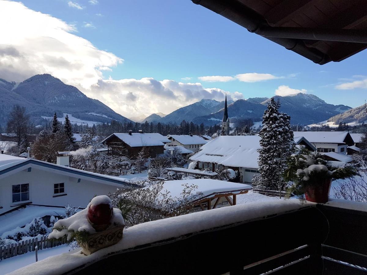 Ferienwohnungen "Am Golfplatz" Inkl. Chiemgaukarte Ruhpolding Exterior foto